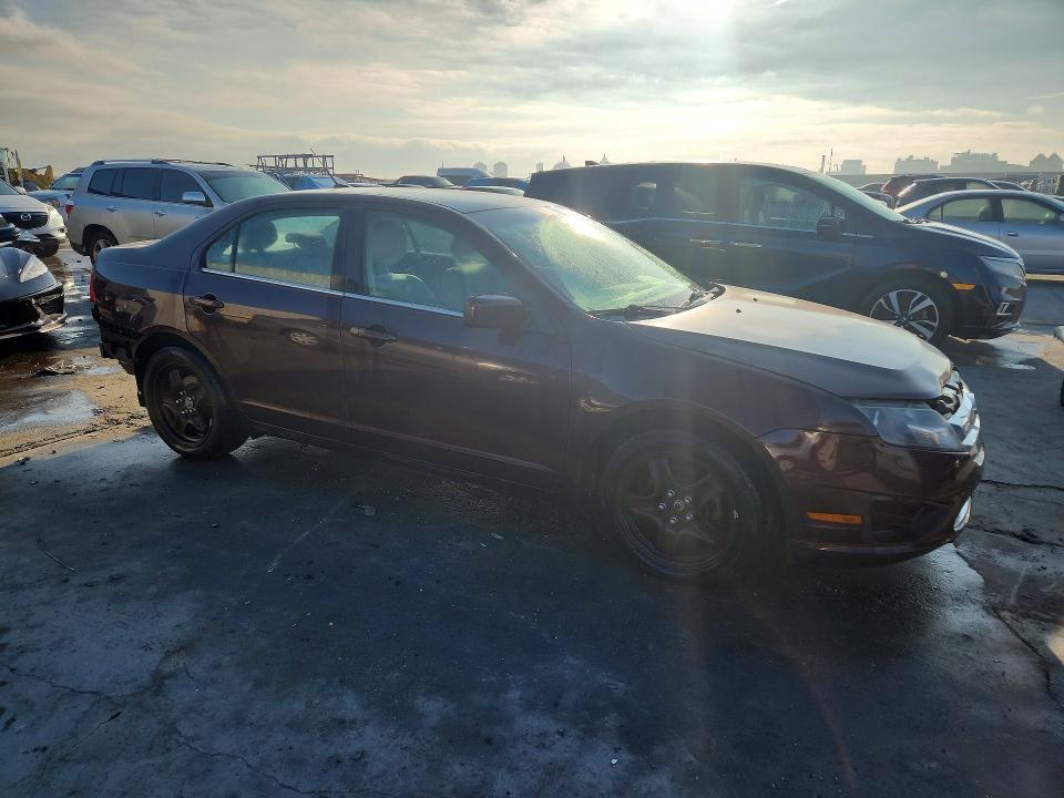 2011 Ford Fusion se