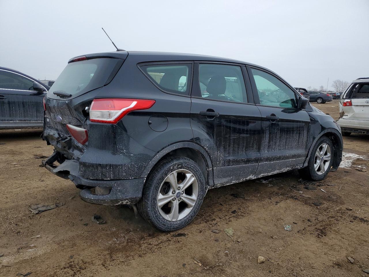 2015 Ford Escape s