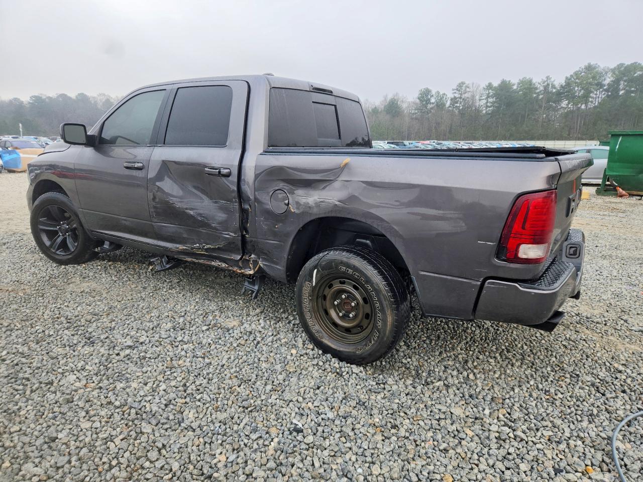 2017 Dodge RAM 1500 Sport