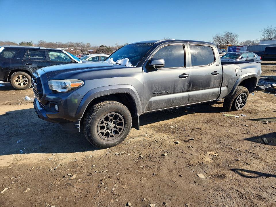 2017 Toyota Tacoma Double cab