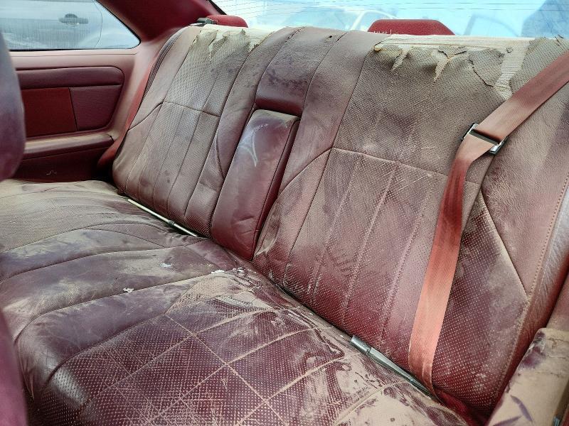 2005 Ford Thunderbird