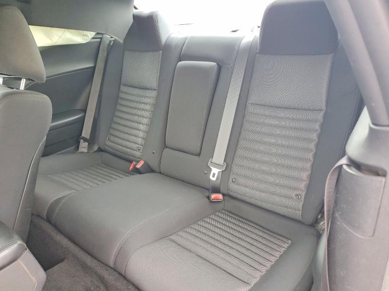 2013 Dodge Challenger sxt