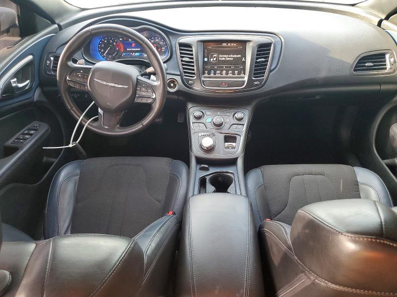 2016 Chrysler 200 s