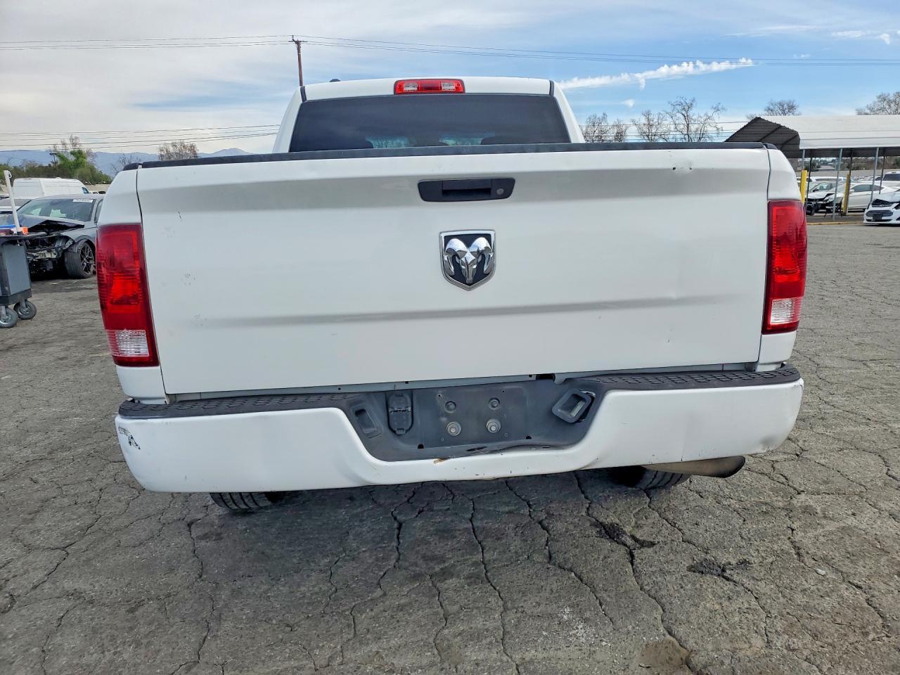2016 Dodge Ram 1500 st