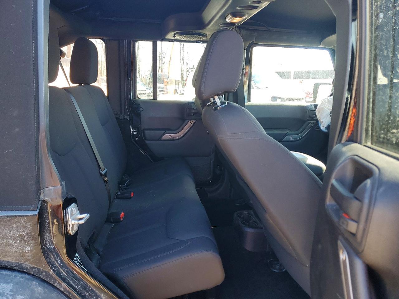 2014 Jeep Wrangler Unlimited Sport
