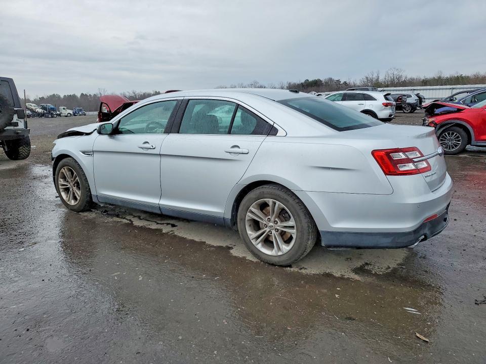 2014 Ford Taurus sel