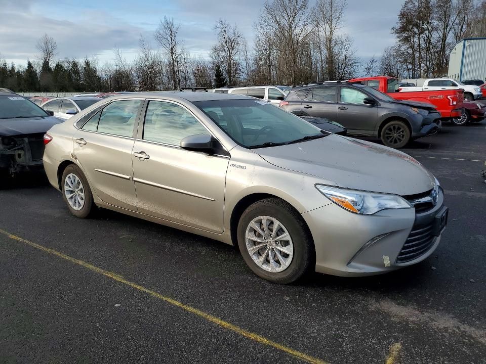 2016 Toyota Camry Hybrid