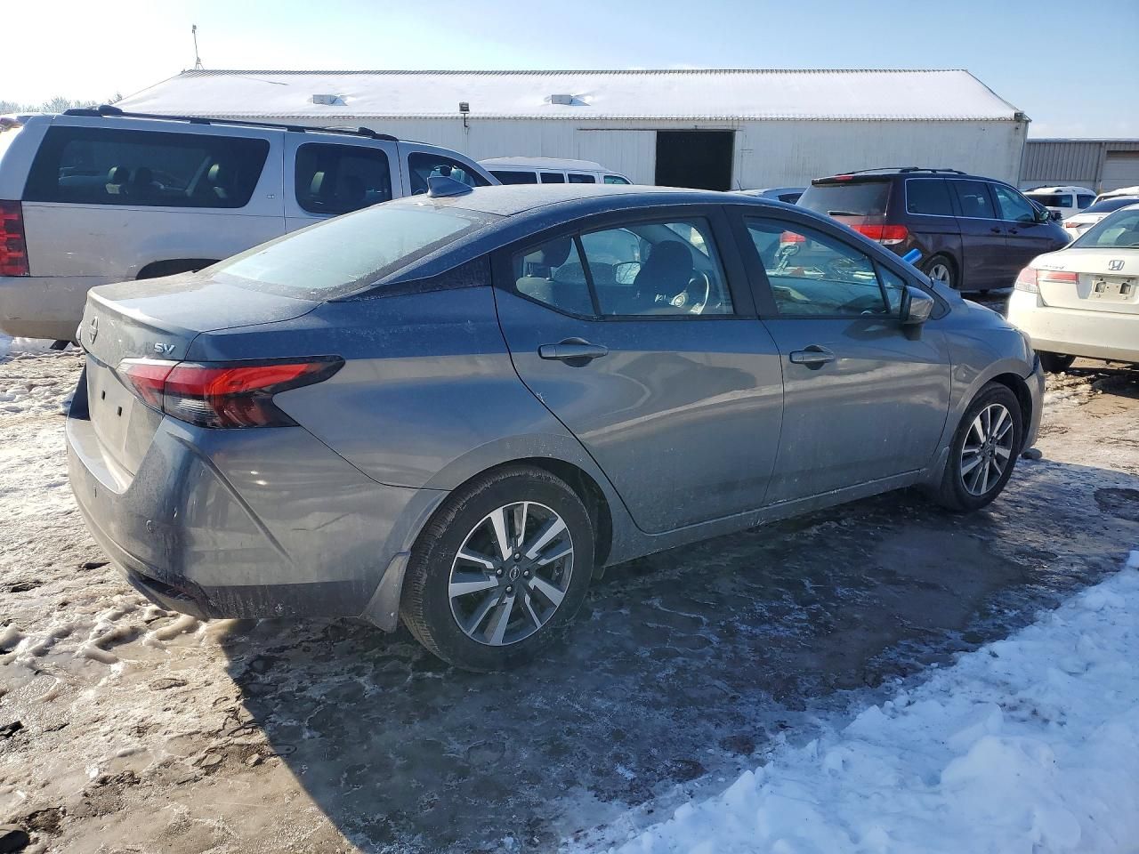 2024 Nissan Versa sv