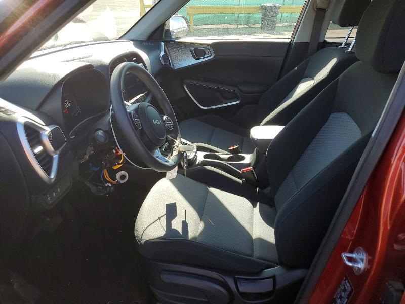 2024 KIA Soul LX, s