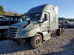 Salvage Trucks for sale at auction: 2018 Freightliner Cascadia 126 Semi Truck