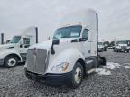 2016 Kenworth T680 Semi Truck