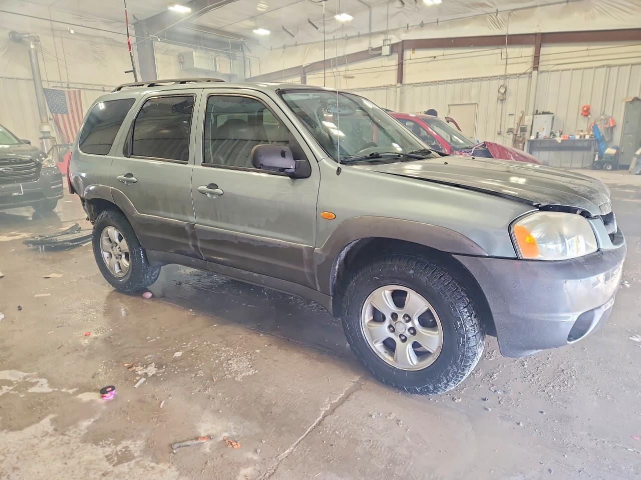 2004 Mazda Tribute es