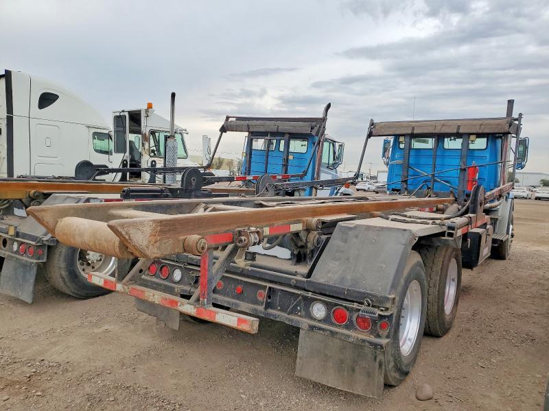 1997 Freightliner Cascadia Roll-off Container Truck