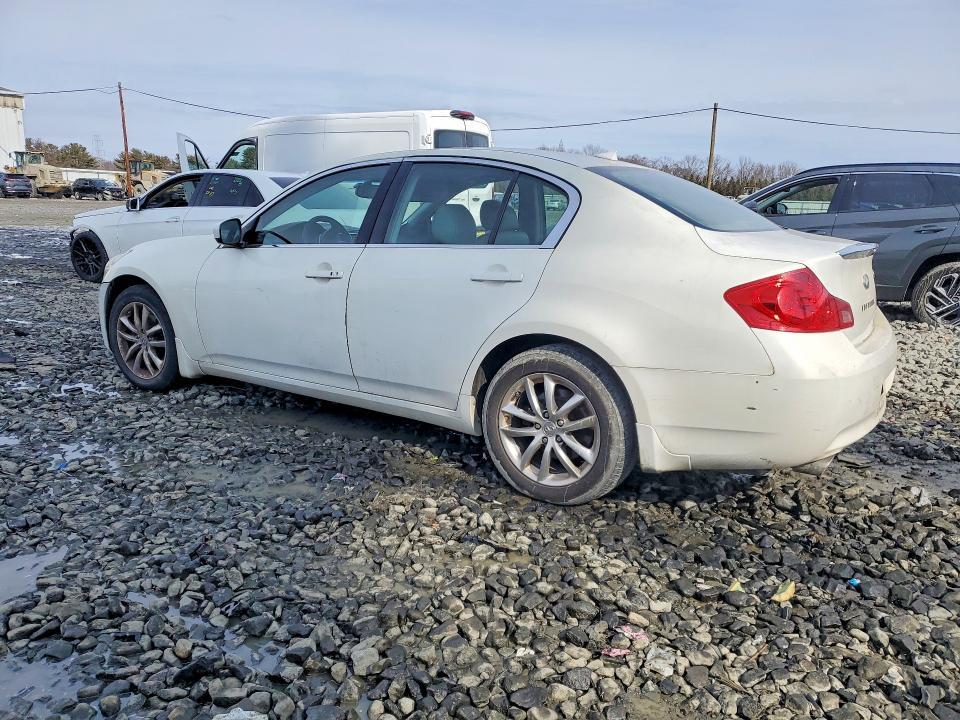 2009 Infiniti G37