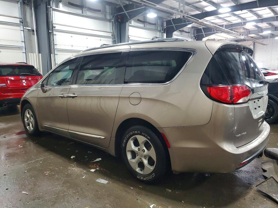 2017 Chrysler Pacifica Touring l Plus
