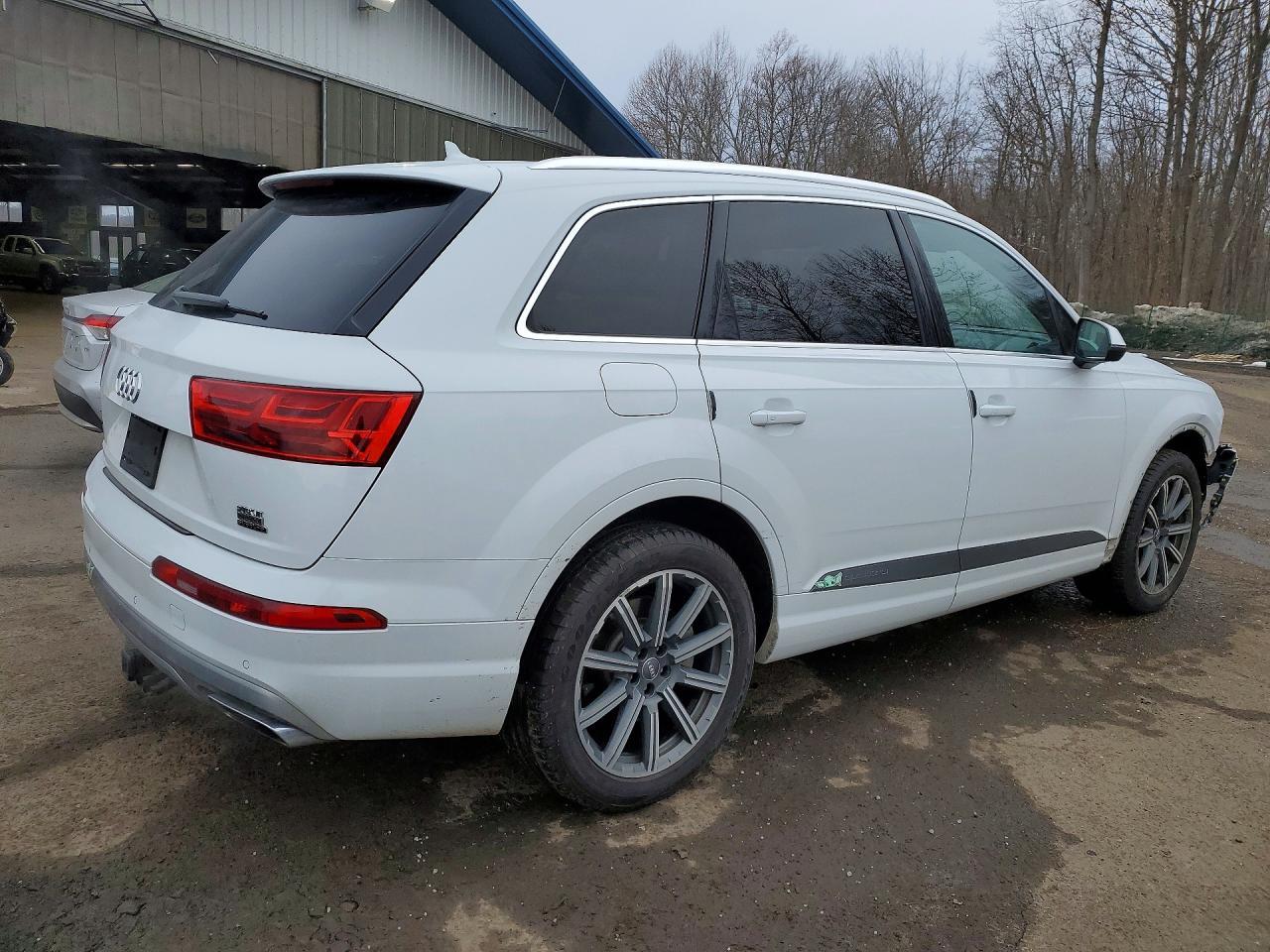 2018 Audi Q7 Premium Plus