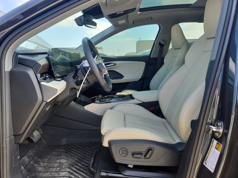 2025 Audi Q6 E-tron Prestige