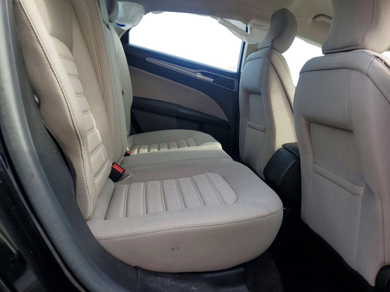 2019 Ford Fusion s