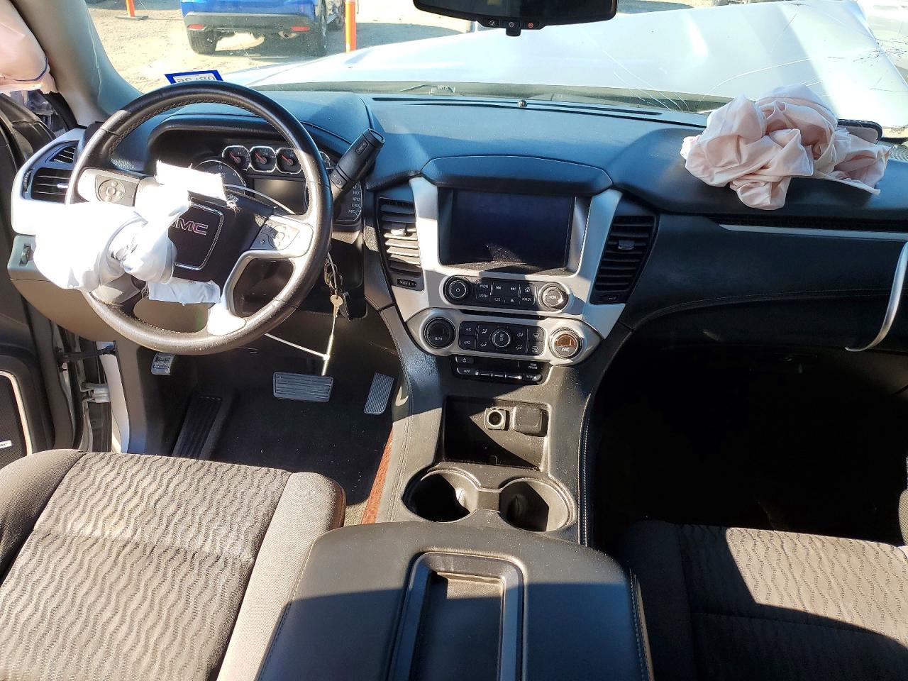 2018 GMC Yukon sle