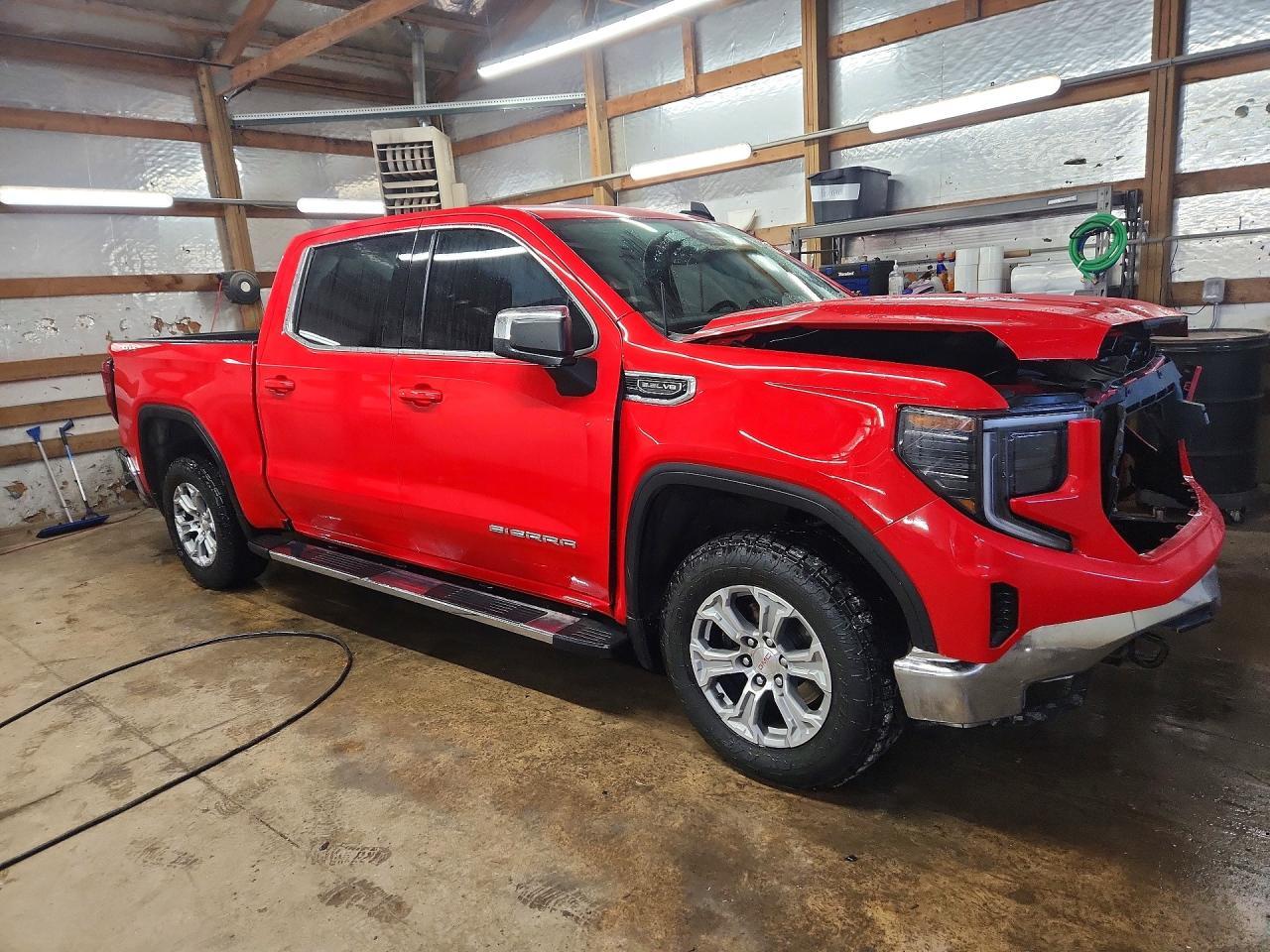 2022 GMC Sierra K1500 SLE