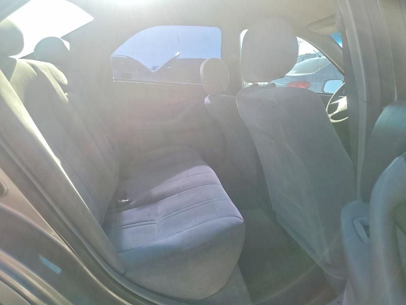 1999 Toyota Camry le