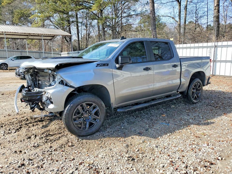 2025 Chevrolet Silverado K1500 LT Trail Boss