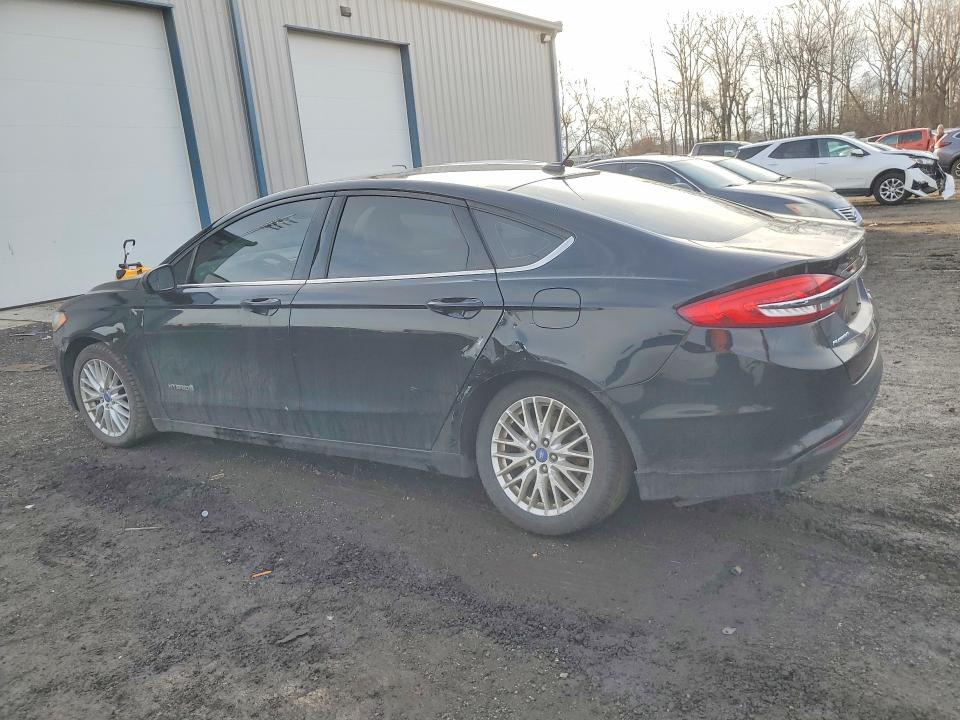 2018 Ford Fusion se Hybrid