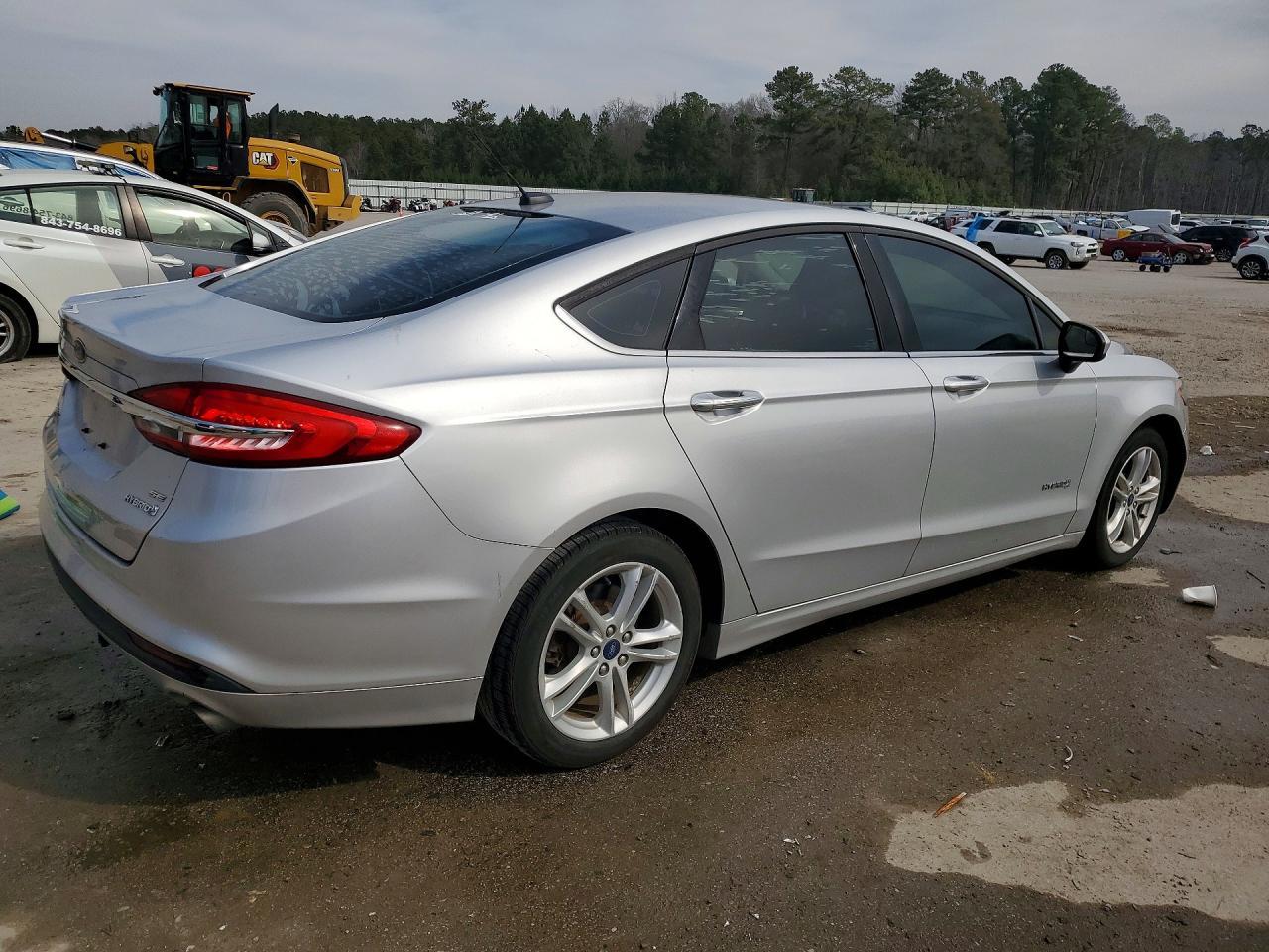 2018 Ford Fusion se Hybrid