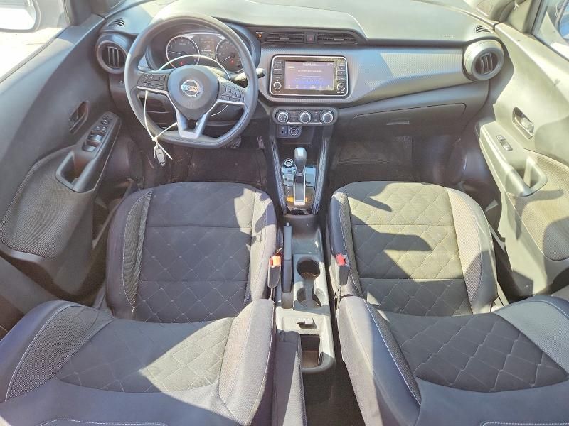 2018 Nissan Kicks s
