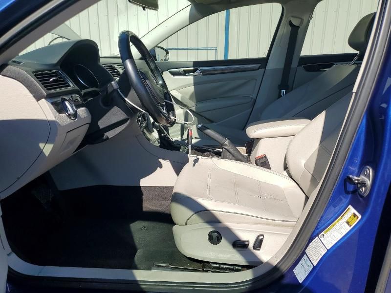 2016 Volkswagen Passat se