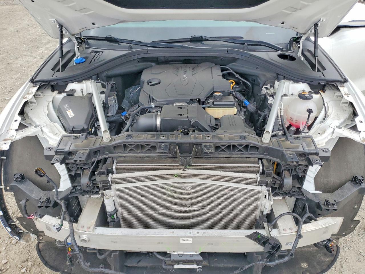 2022 Genesis Gv70 Base