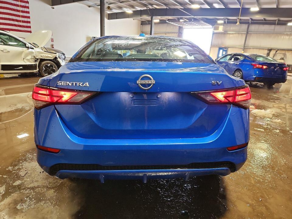 2025 Nissan Sentra sv