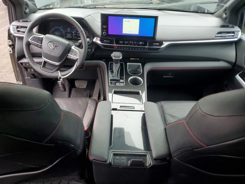 2025 Toyota Sienna