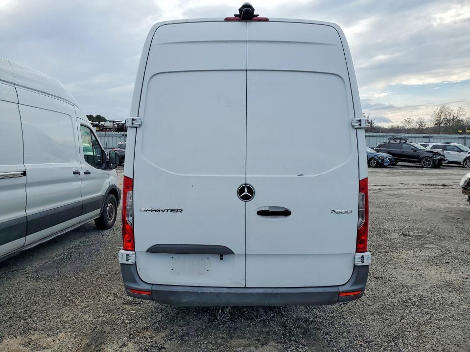 2019 Mercedes-Benz 2019 Mercedes Benz Sprinter 2500 Delivery van