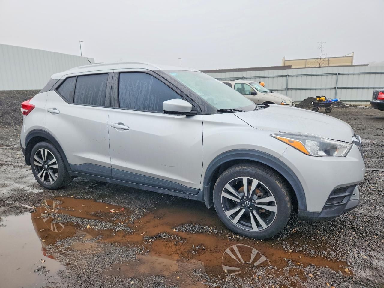 2019 Nissan Kicks s