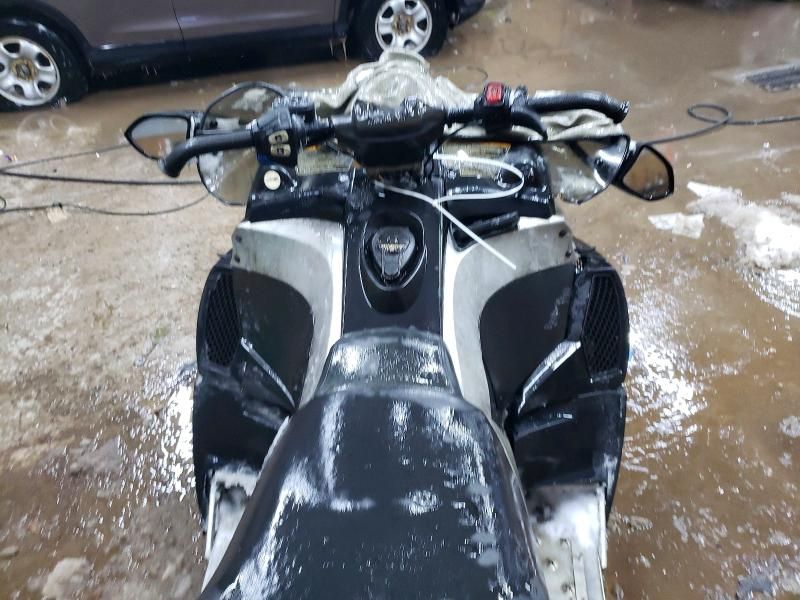 2008 Arctic Cat 2008 Arti Snowmobile