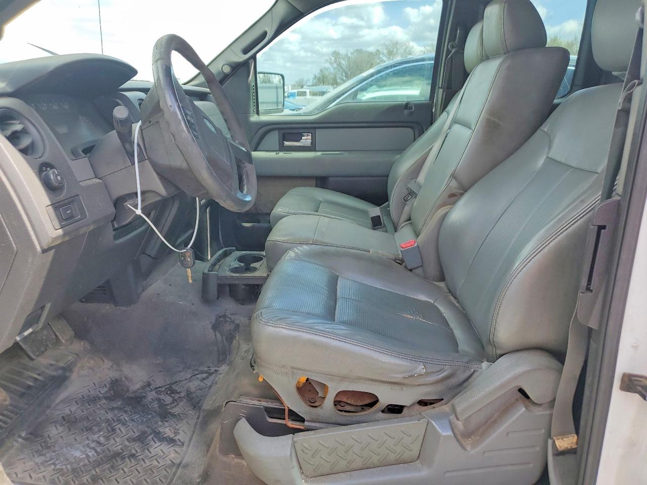 2013 Ford F150 Super cab