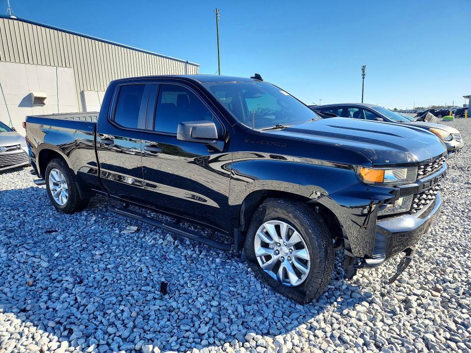 2020 Chevrolet Silverado C1500 Custom