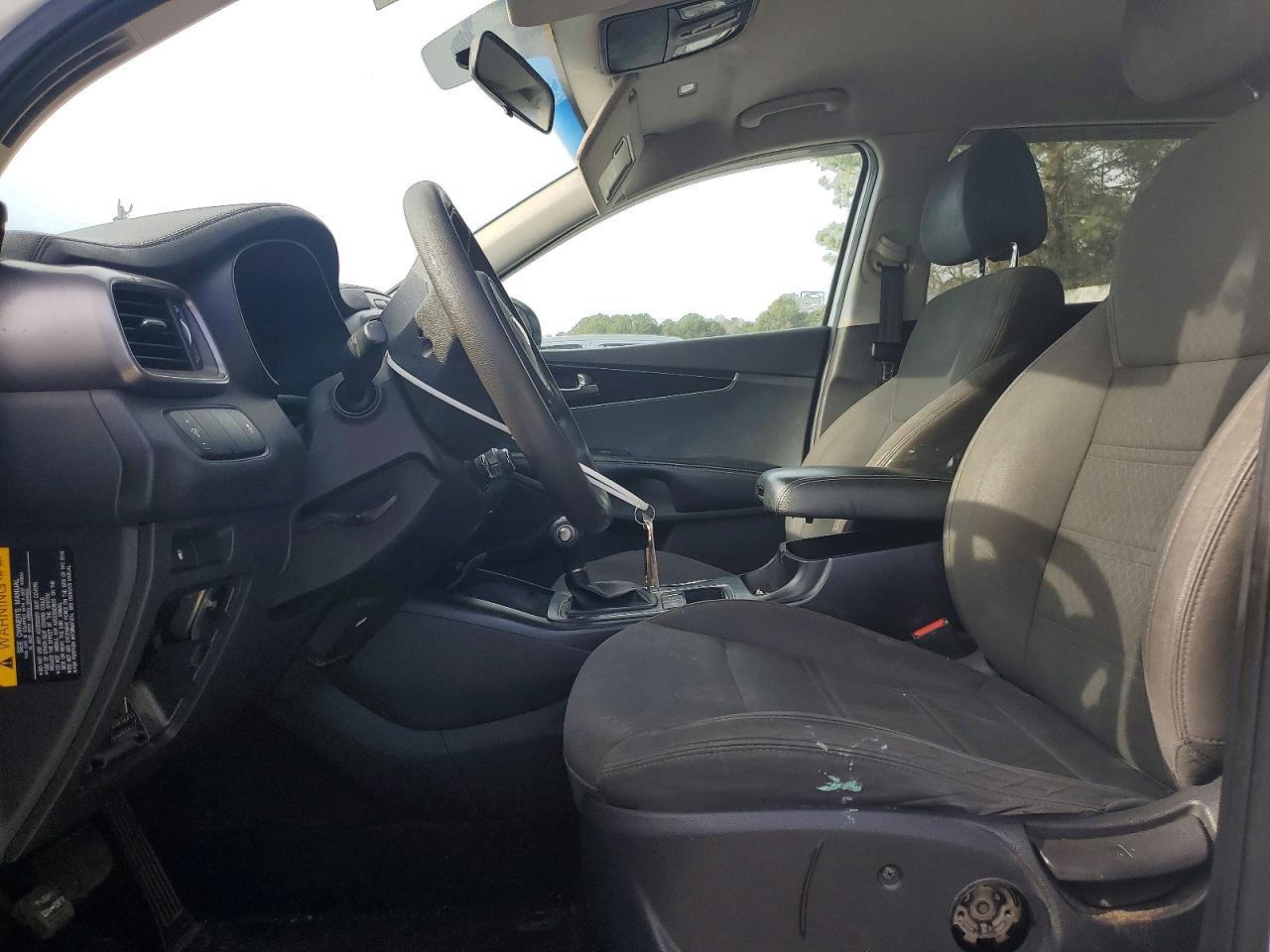 2016 KIA Sorento lx