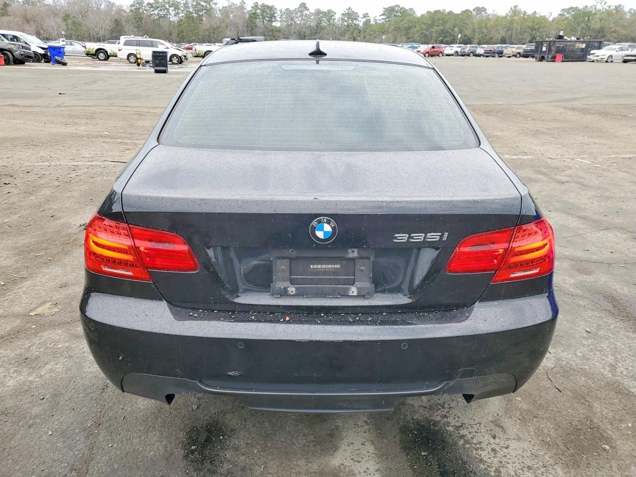 2011 BMW 335 i