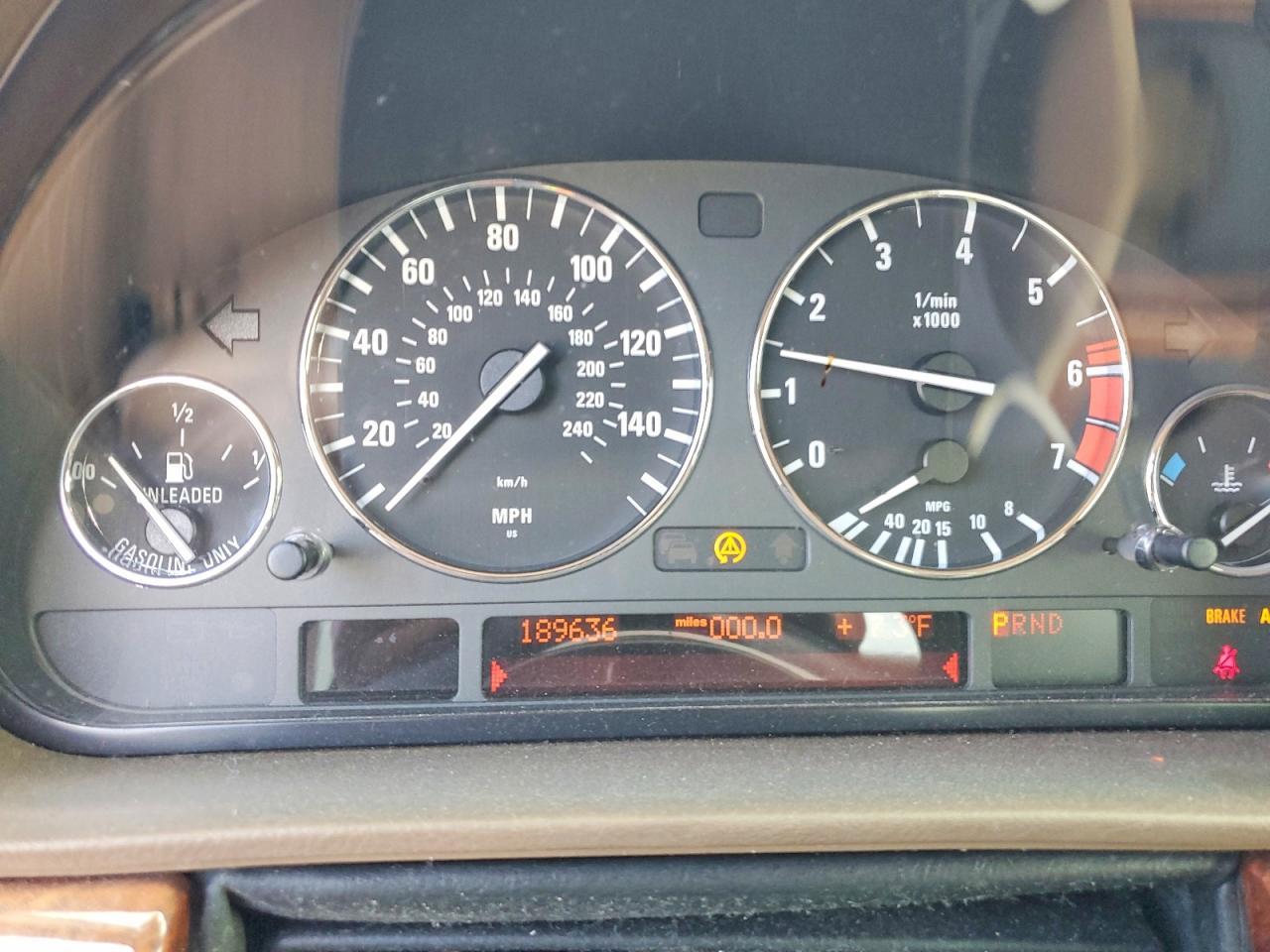 2001 BMW 740 i Automatic
