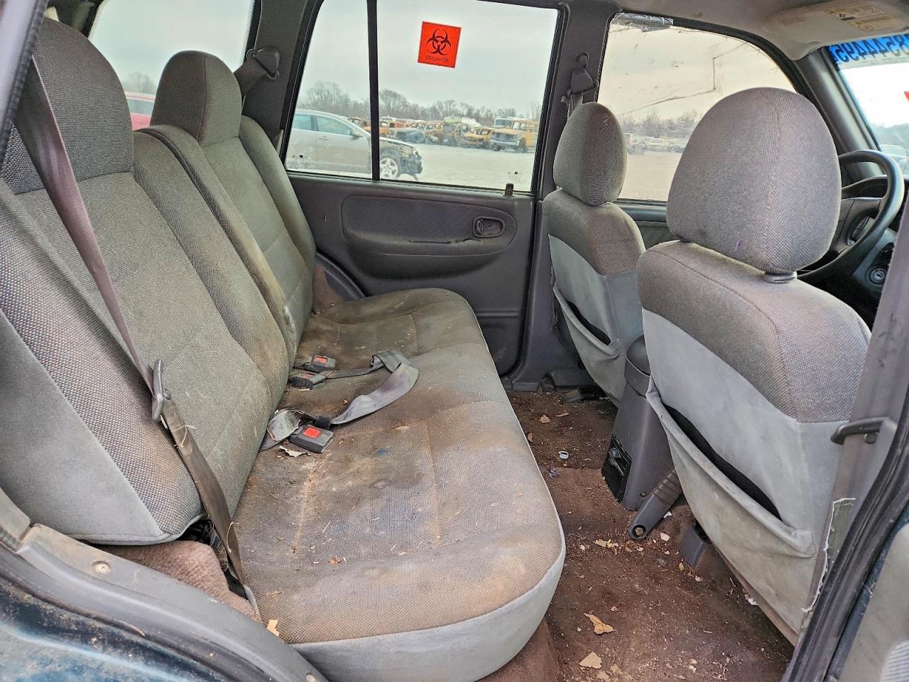 2002 KIA Sportage