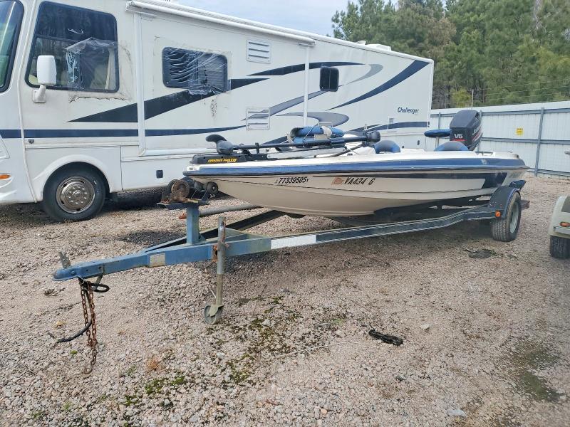 1998 Sprint Boat