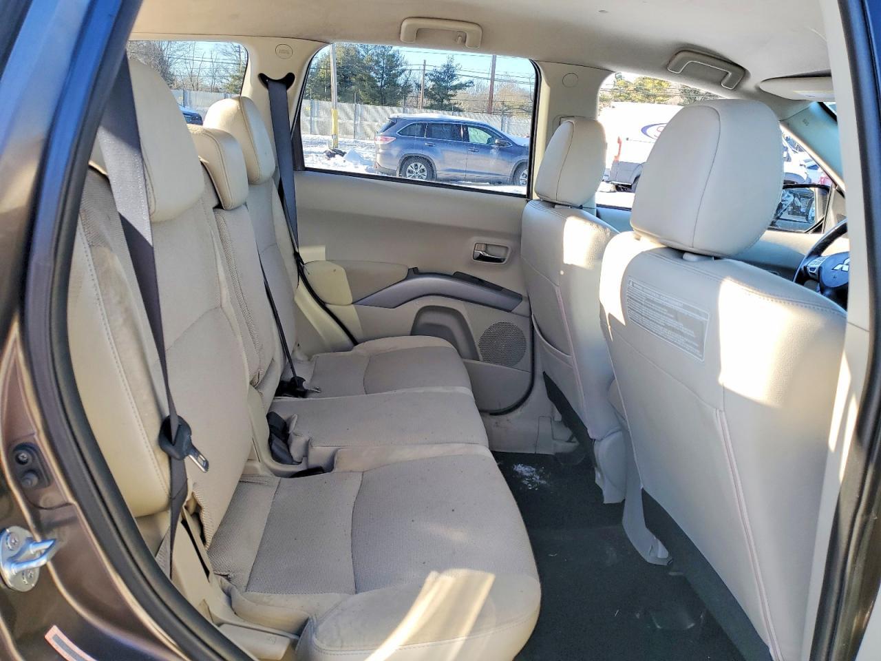2010 Mitsubishi Outlander se