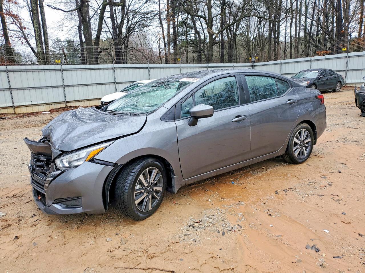 2025 Nissan Versa sv