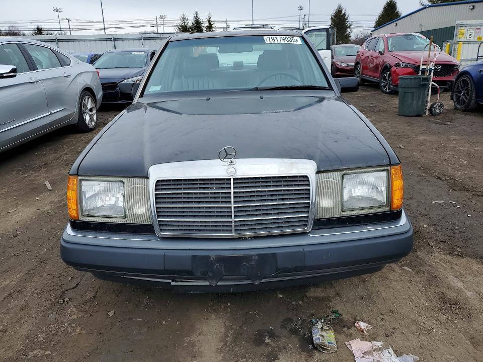 1993 Mercedes-Benz 300 e 2.8