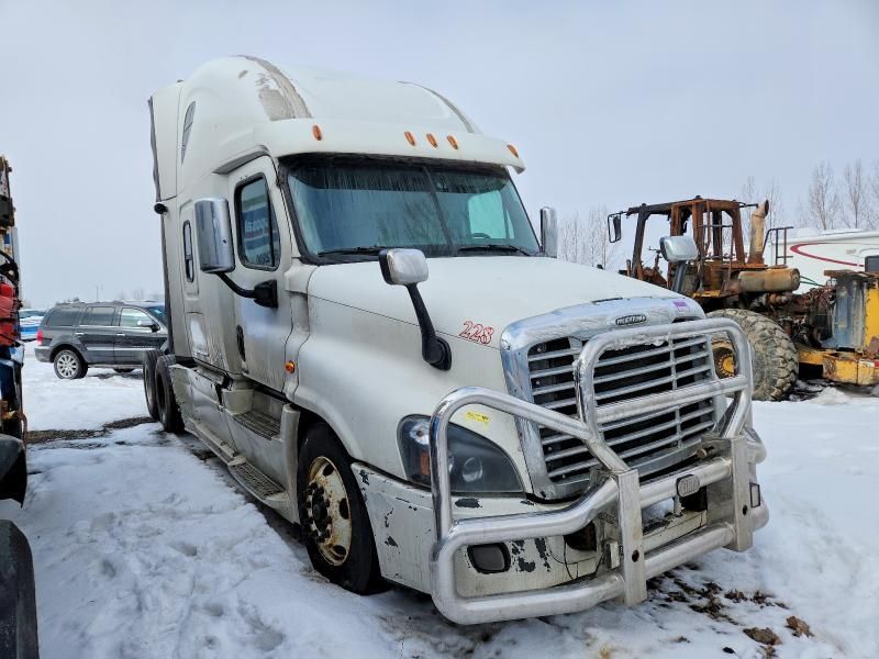 2016 Freightliner Cascadia 125
