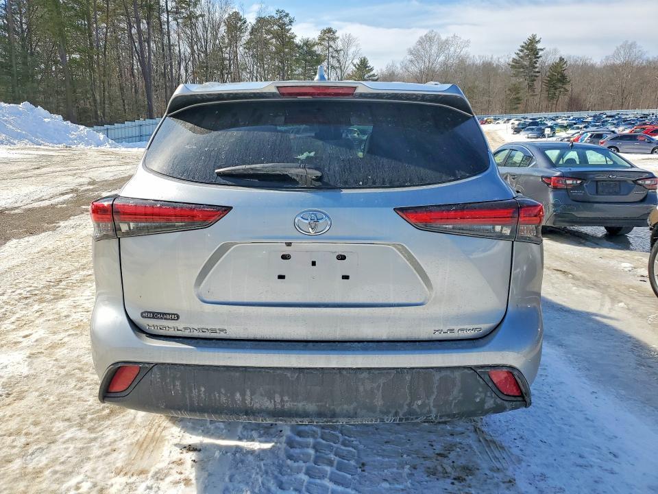 2023 Toyota Highlander xle