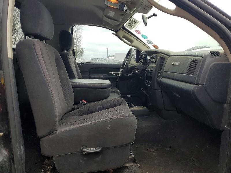 2005 Dodge RAM 1500 ST