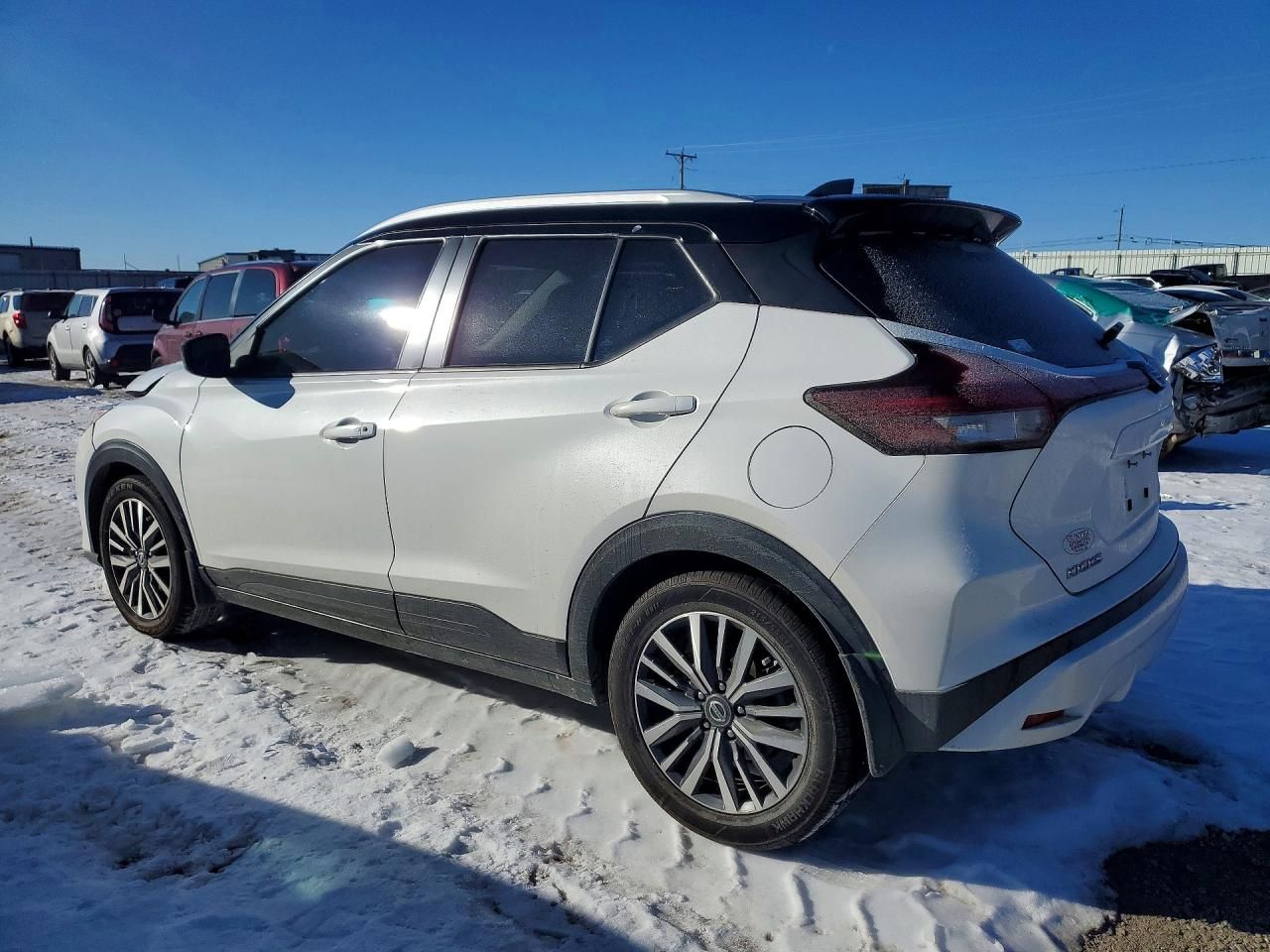 2021 Nissan Kicks sv